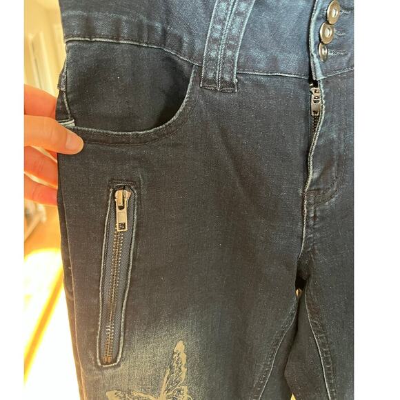 Hot Topic Butterflies & Skulls Low-Rise Girls Flare Jean, Y2K, Gothic, Size 7 - Picture 5 of 14